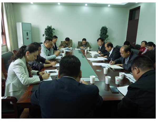 杜集区召开城乡低保复核工作调度会.png