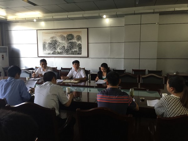 6.17烈山区召开依法治区工作调度会.JPG