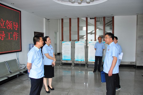 巡查石台人民法庭.jpg