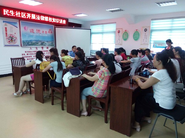 江淮普法行：法治宣传进社区.jpg