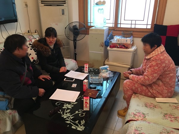 东山司法所 “宽严并重”开展重点社区服刑人员走访工作1.jpg
