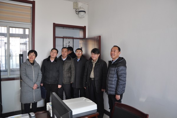 1.13市检察院检察长唐保银一行视察烈山区社区矫正中心.JPG