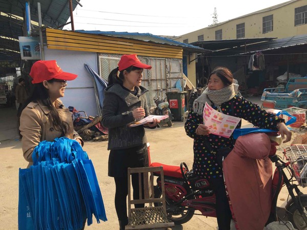 东山司法所开展&ldquo;行走说法 法护女人心&rdquo;普法宣传活动1.jpg