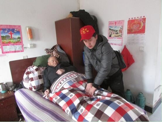 敬老院按摩.jpg