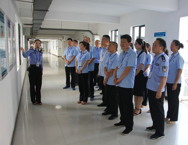 警示教育.jpg