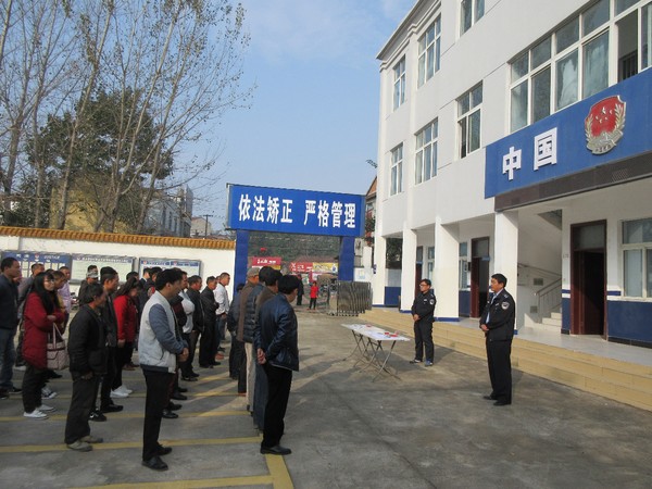 列队1.JPG