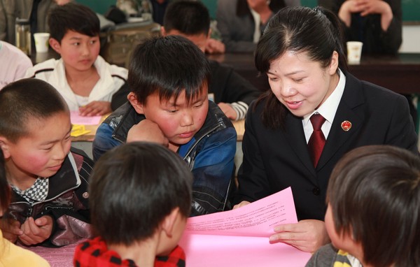 法制进校园活动1.jpg