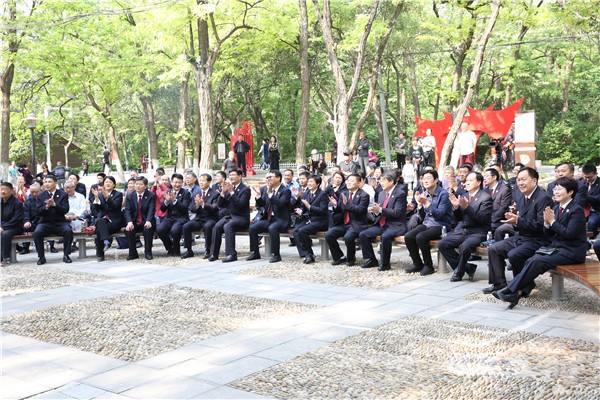 “全面从严治党 永远在路上”的开放式党课2.jpg
