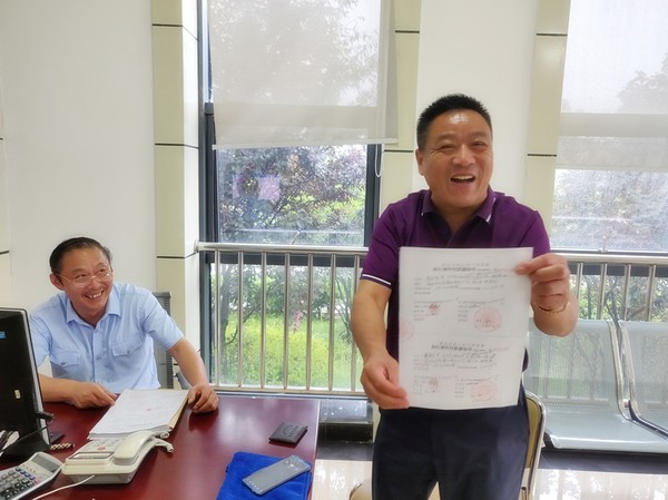 执行法官经验丰富 申请人笑领执行款.jpg