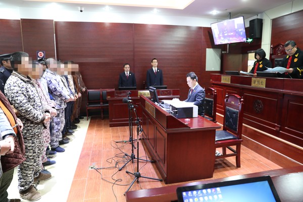 扫黑除恶！烈山区法院首起涉恶势力案件公开宣判3.jpg