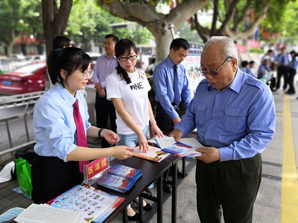 烈山区法院扫黑除恶宣传在行动 营造全民参与氛围3.jpg