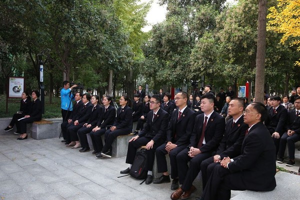 检查干警聆听党课